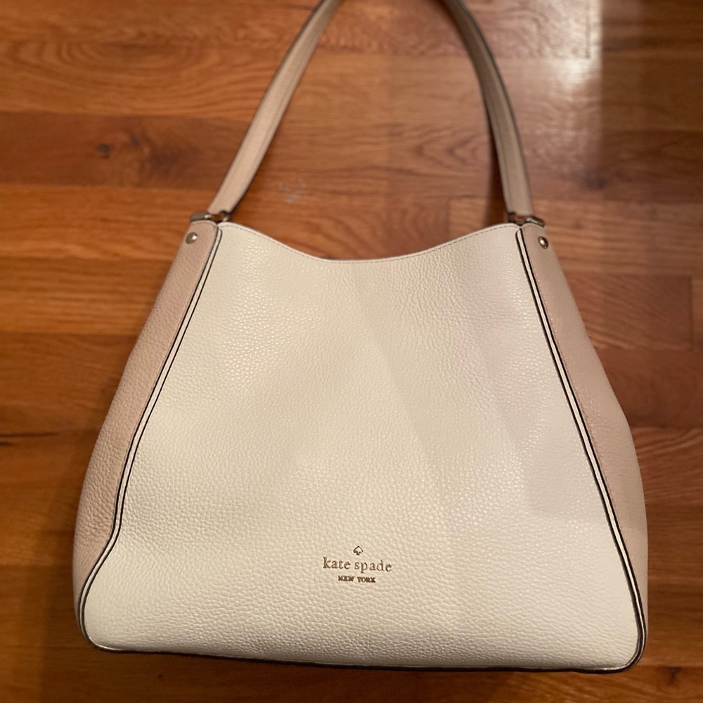 Designer Kate Spade purse ✨